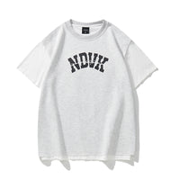 2025年 04月 1 日  BJD#25015   假兩件英文字Tee JJ